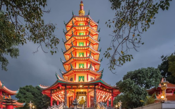 Pagoda Avalokitesvara